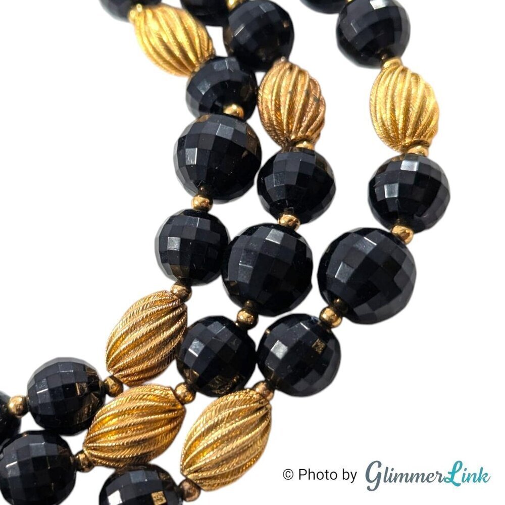 Vintage Lisner Triple Strand Black Faceted Bead Ribbed Gold Tone Bead Necklace - Picture 5 of 9